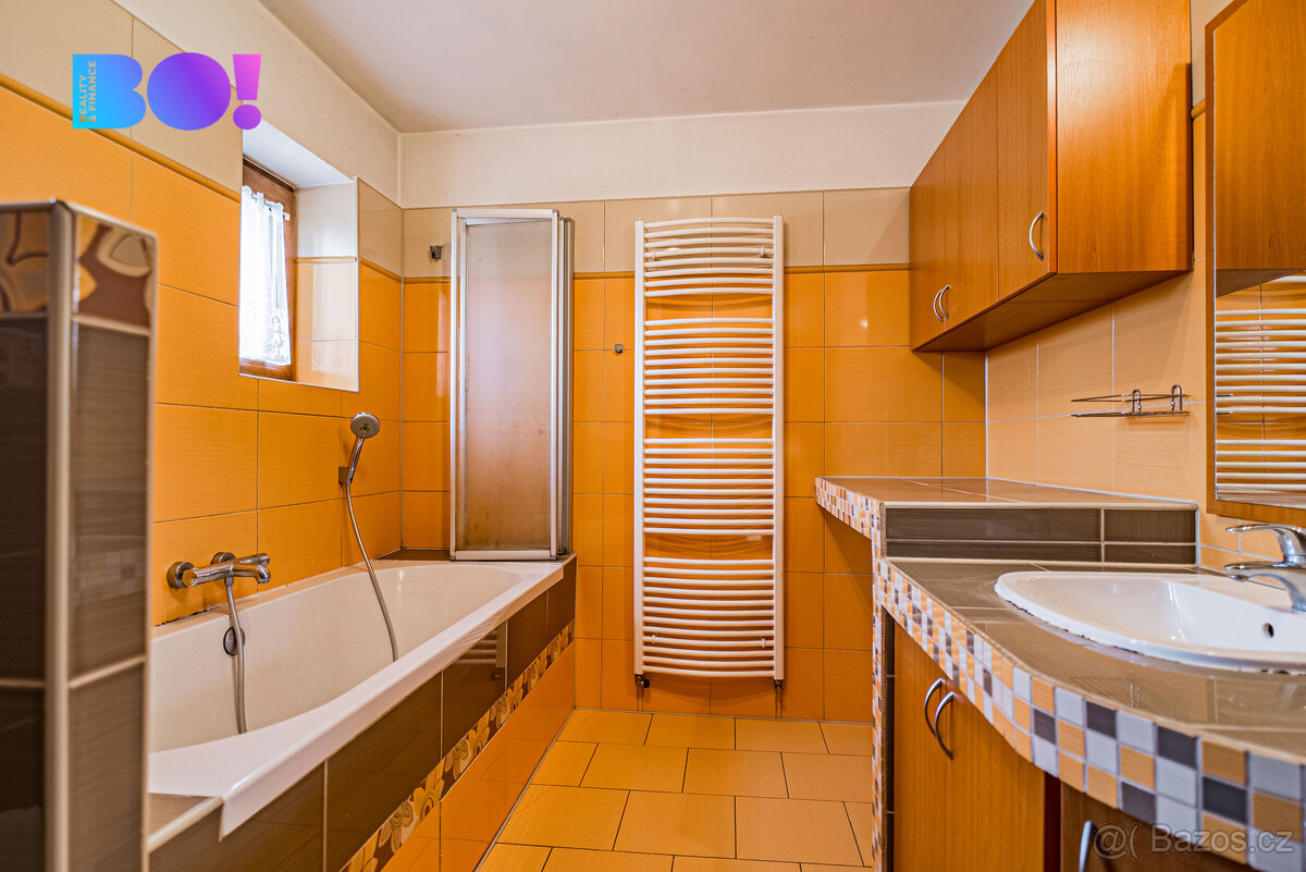 Prodej rodinného domu Ropice, zahrada 2 182 m² - 6