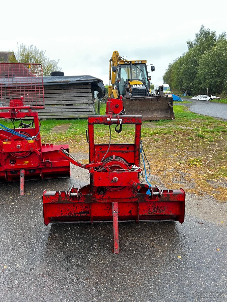 Naviják za traktor MAXWALD 3,5T -pěkný stav— rohatka- - 6