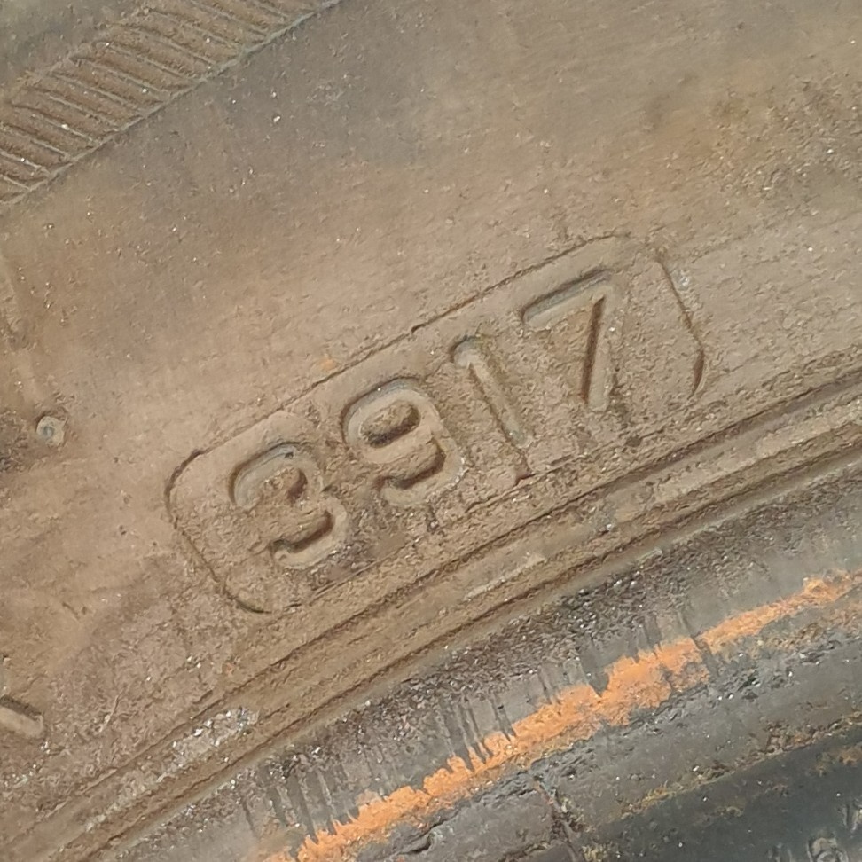 Zimní pneumatiky Bridgestone 205/60 R16 č. AP20 - 6