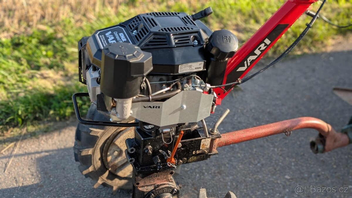 VARI s motorem KOHLER - 6
