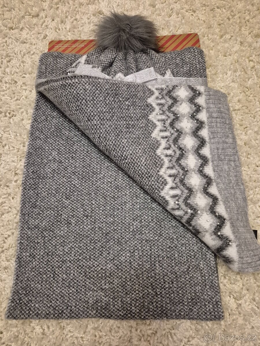 Nová dámská čepice a velká šála - 6
