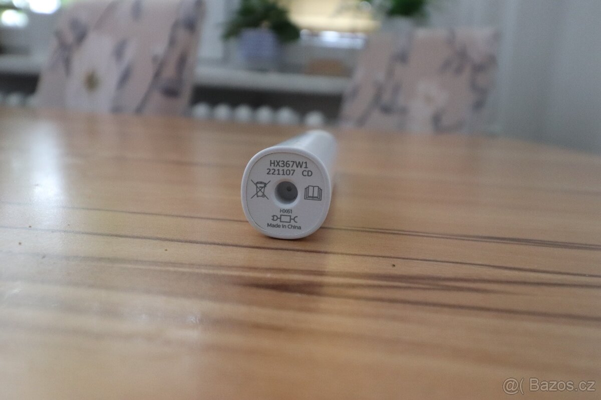 Philips Sonicare 3100 bílý hezký stav - 6