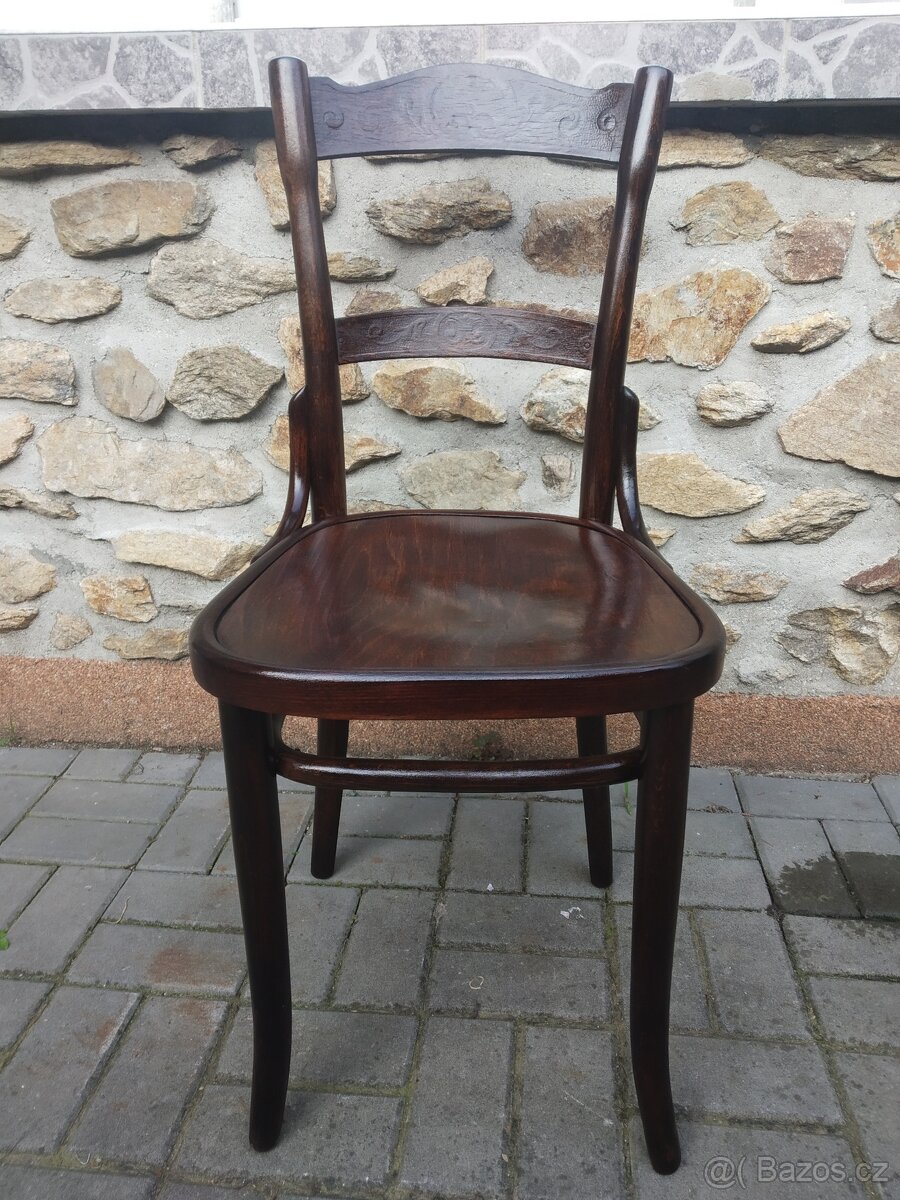 Židle Thonet, v porenovačním stavu. - 6