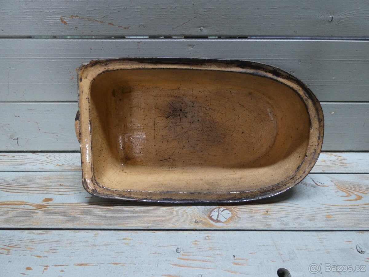 STARÝ KAMENINOVÝ PEKÁČ - 6