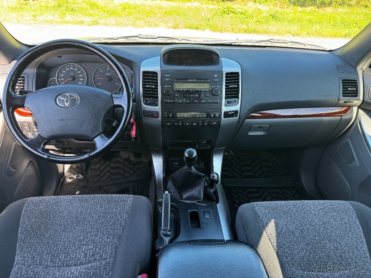 Toyota Land cruiser 120 3,0 122KW pôvodný lak/Top bez hrdze - 6