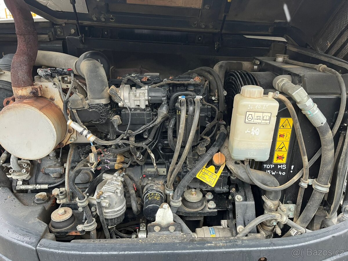 Pásový bagr Bobcat E85, r.v. 2015, 4.806 Mth - 6