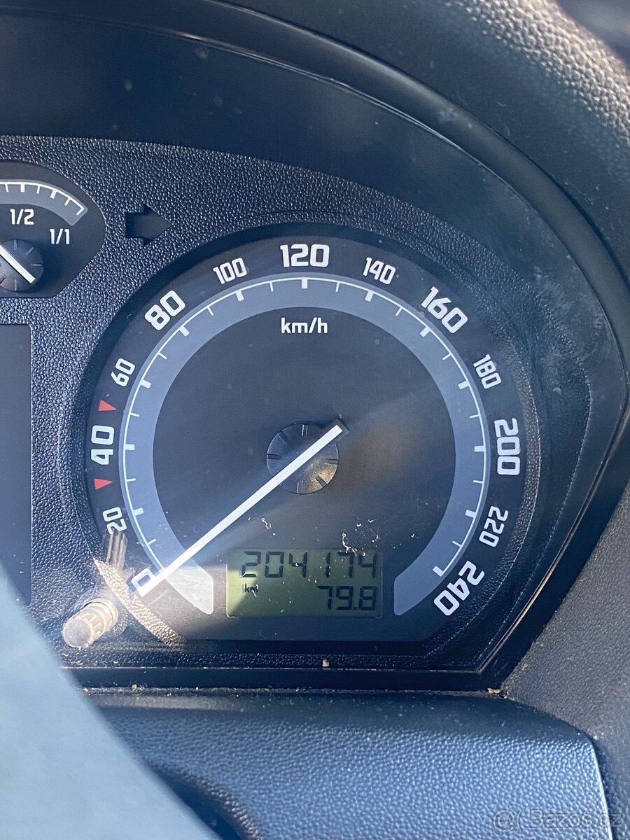 Škoda Fabia 2007 - 6