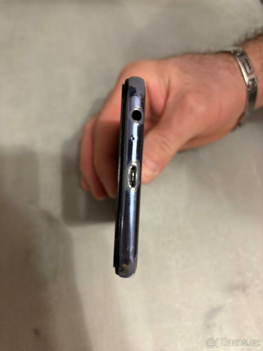 Samsung galaxy J6+ - 6