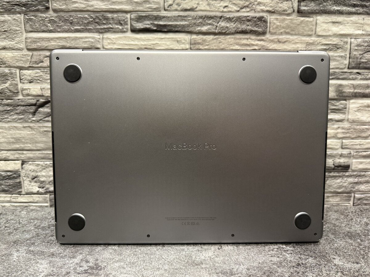 MacBook Pro 14” M1 Pro / 16GB / 500GB - 6