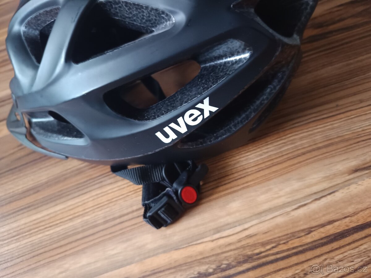 Cyklistická helma UVEX - 6