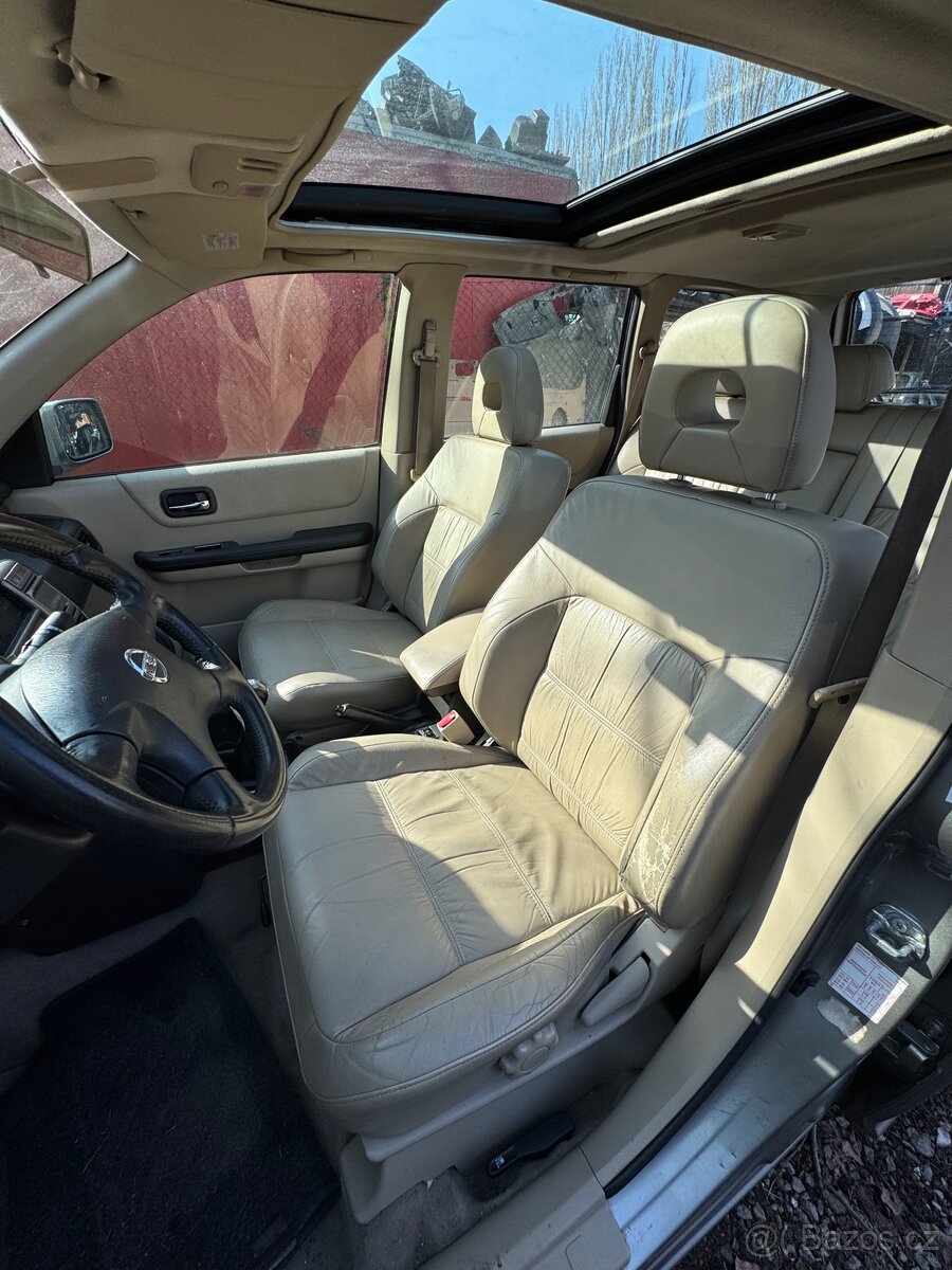 Nissan X trail 2.5 i 121kw ND - 6