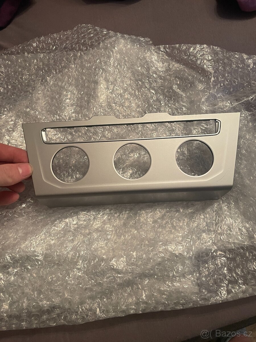 vw passat B8 rámečky - 6