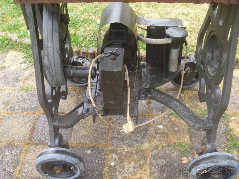 Zahradní elektrický gril - 6