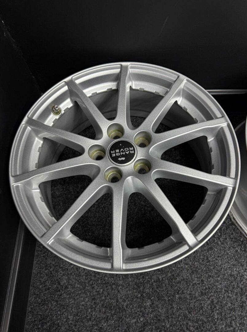 Alu LAND ROVER 5x108 17” - 6