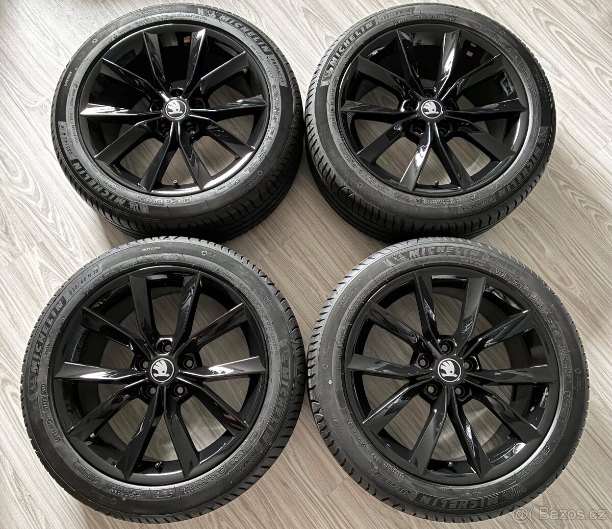 Modus 5x112 235/45/18 letní - 6