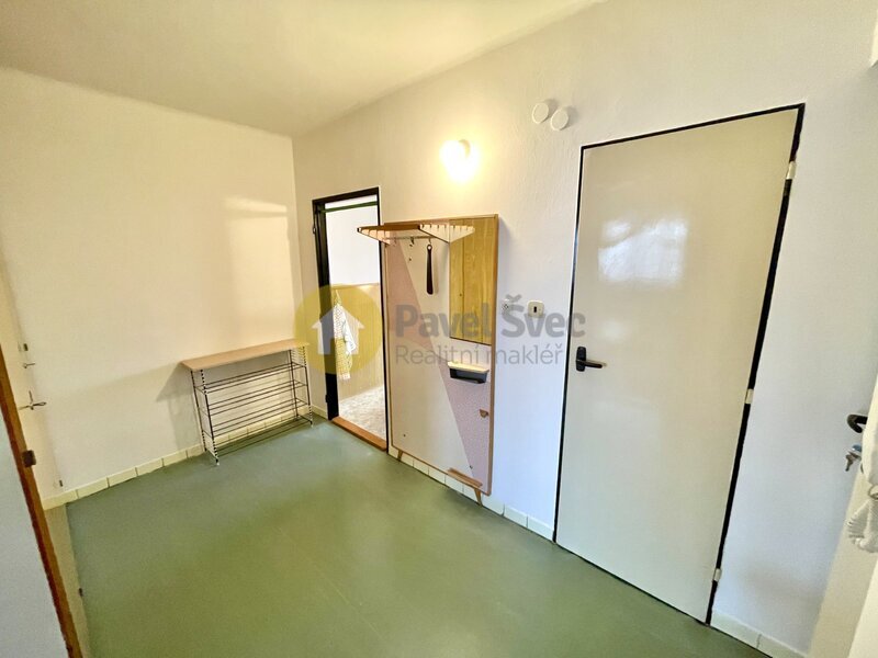 Pronájem bytu 2+1, 62 m2, lodžie, sklep, ul. Bezděkovská, St - 6