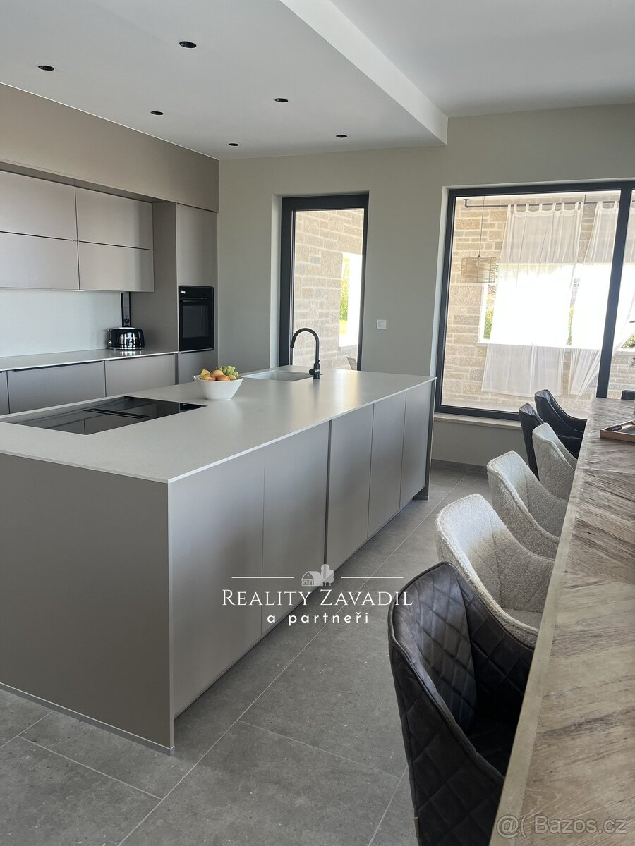 Prodej vily 430 m², Brtonigla, Chorvatsko, ev.č. 00906 - 6