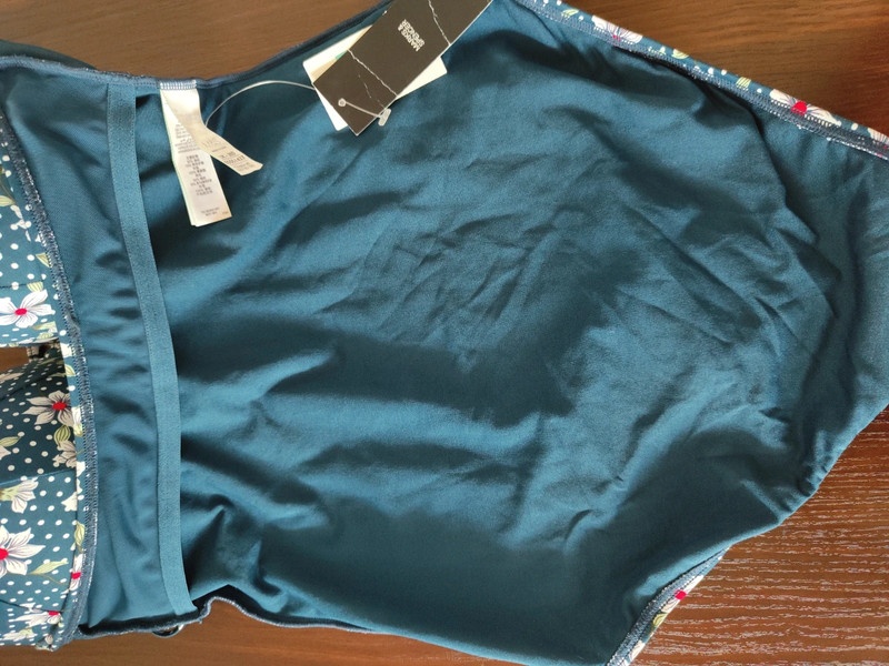 Jednodílné plavby Marks Spencer - 6