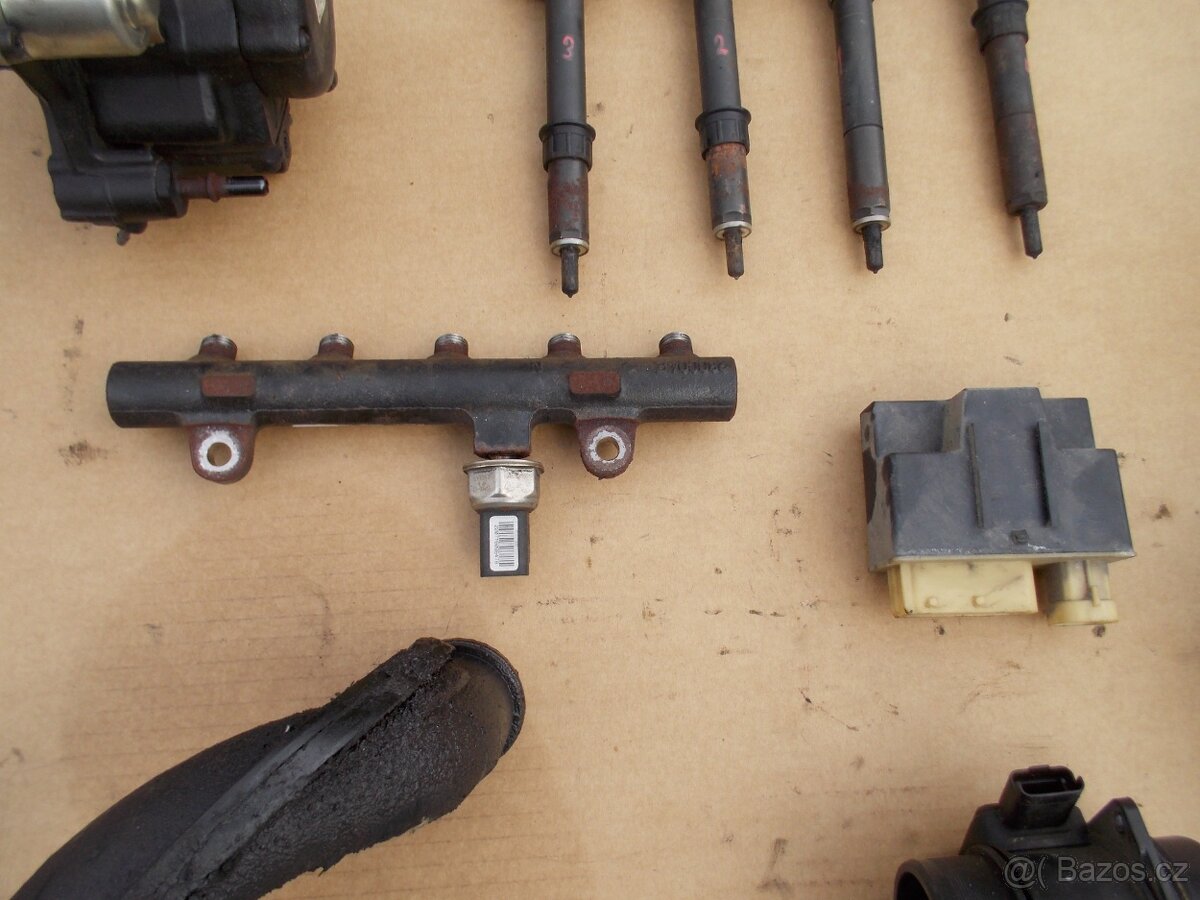 Díly z motoru Peugeot 407 2.0HDI 100kw RHR - 6