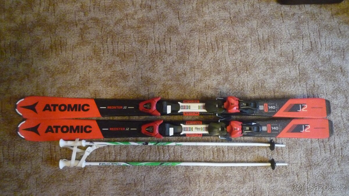 Dětské sjezdové (carvingové) lyže + hůlky + lyžáky - 6