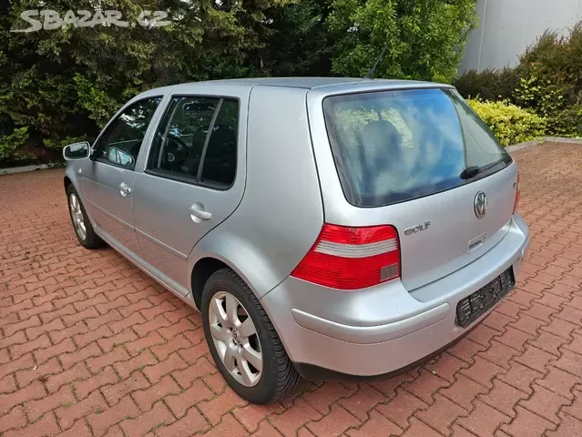 VW Golf 1.9 TDI 74kW,1.Majitel,Sport,Digi.klima. - 6