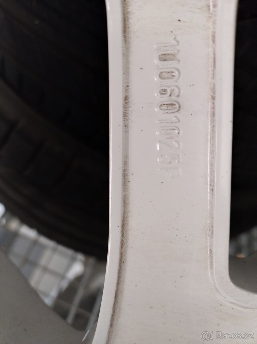 Kola Spider R17 originální bílé - 6