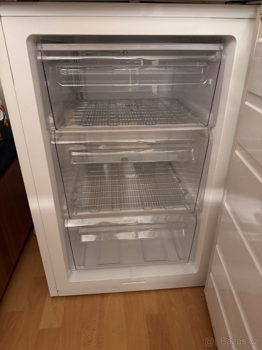 Šuplíkový mrazák - 6