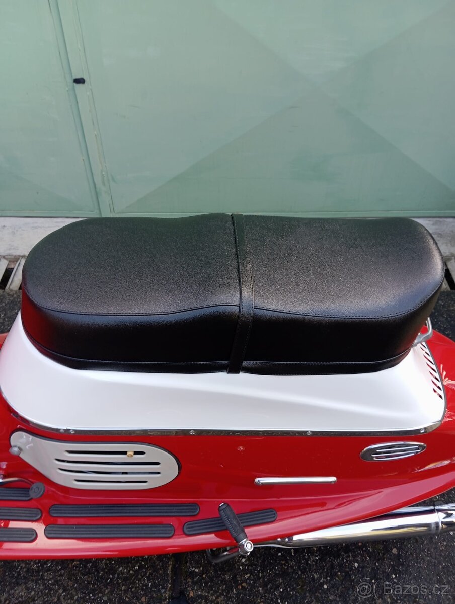 PRODÁM Skútr ČEZETA 175/501 - 6