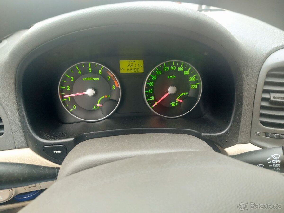 2007 Hyundai Accent - 6