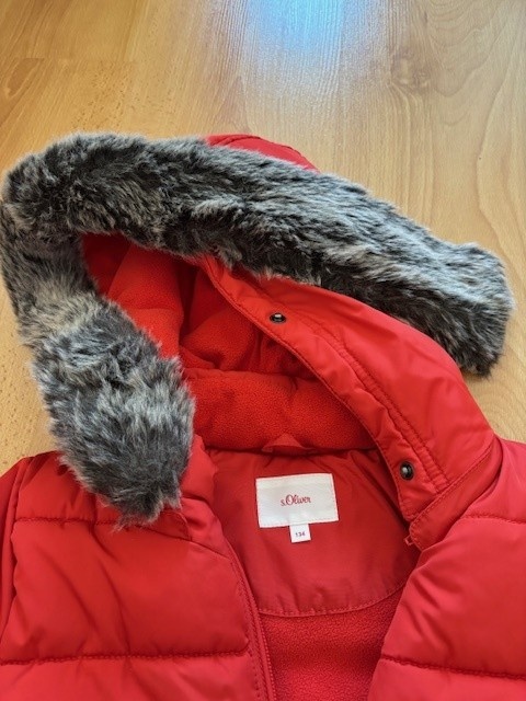 Červený kabátek s.Oliver 134 - 6