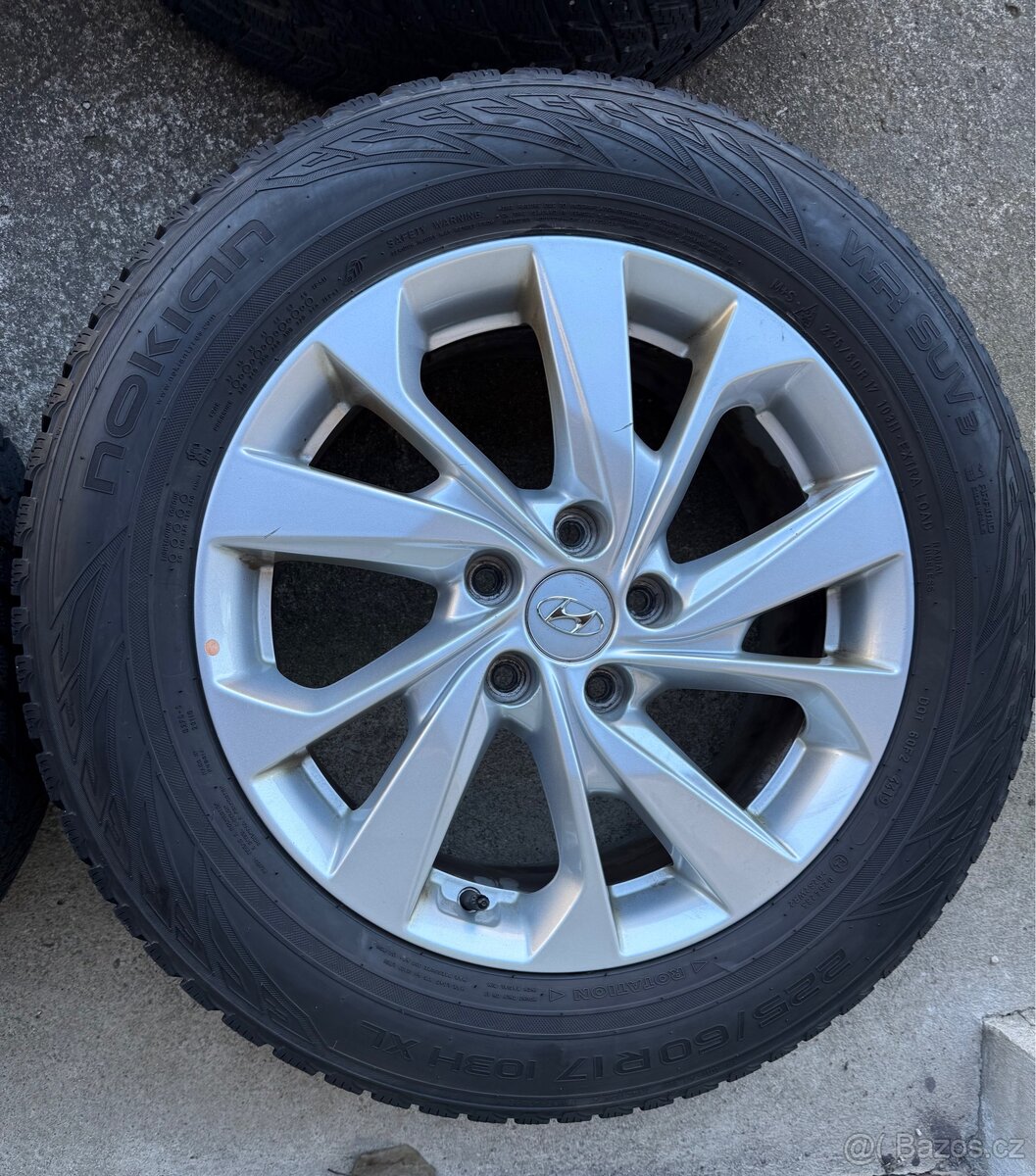 Alu kola Hyundai 5x114,3 R17 zimni Nokian 225/60/17 - 6