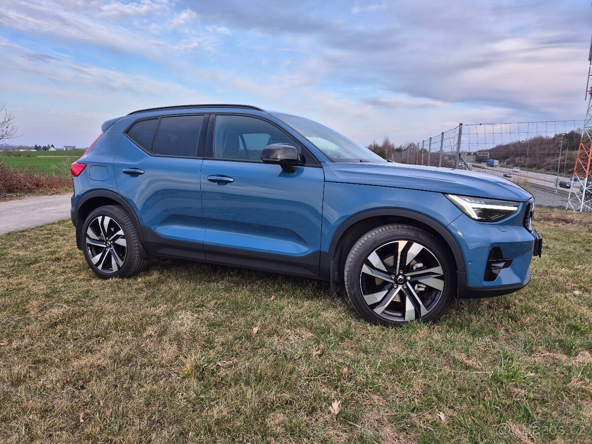 Volvo XC40 B3 mild hybrid 2023, ČR, záruka do 10/2027 - 6