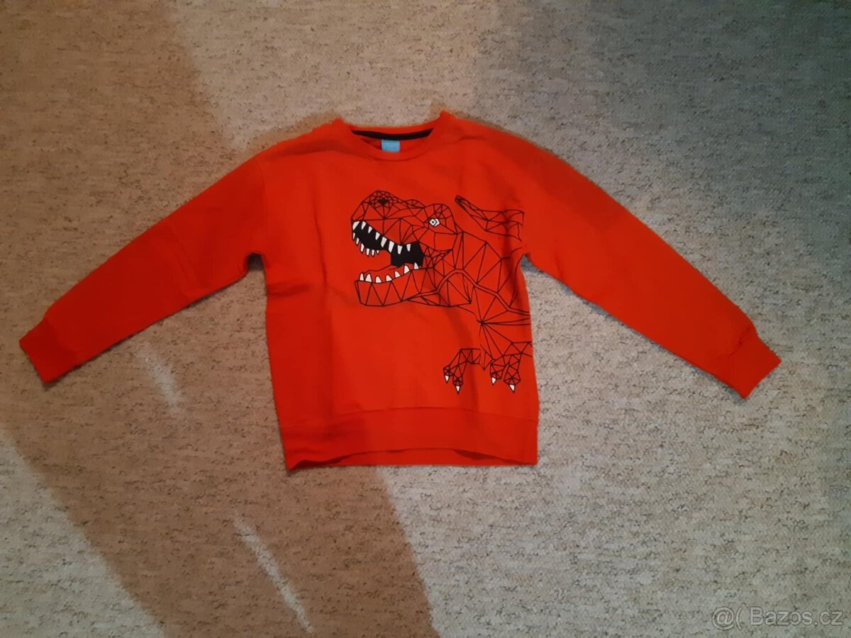 CHLAPECKÁ MIKINA VEL.134-140 - 6