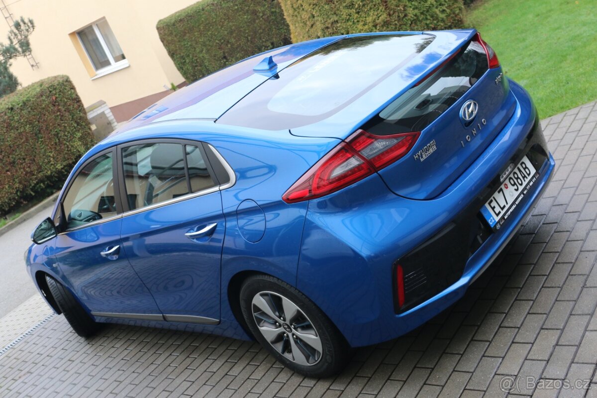 Hyundai IONIQ 1.6 77KW, Plug-in, ČR - 6
