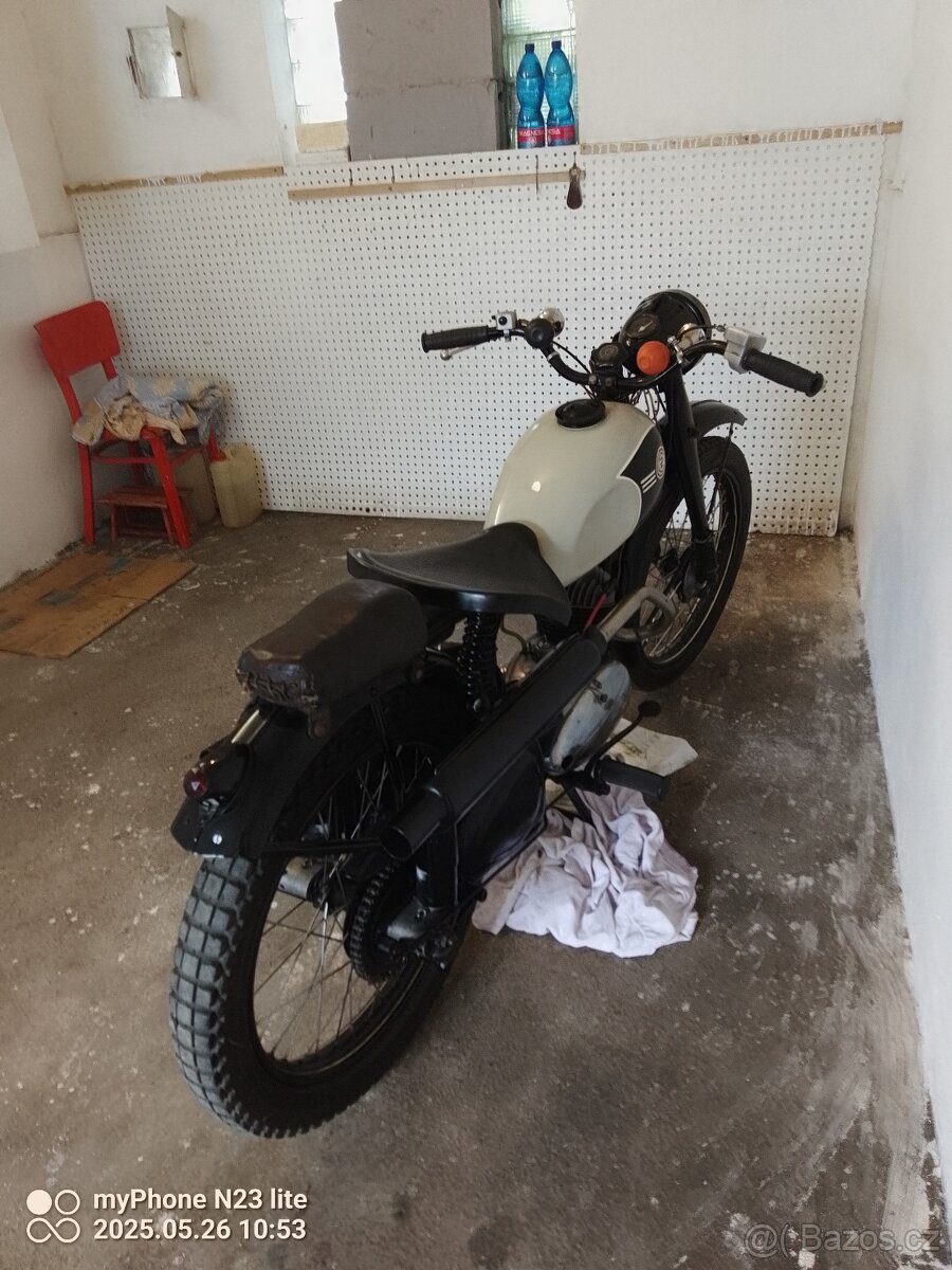 Veterán ČZ 150 C - 6