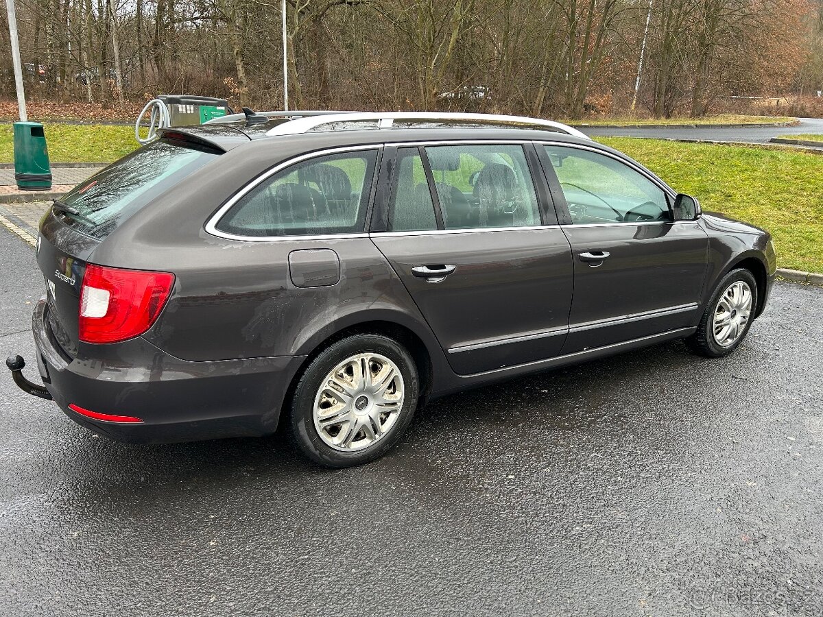 Škoda Superb 2,0 TDI - 6