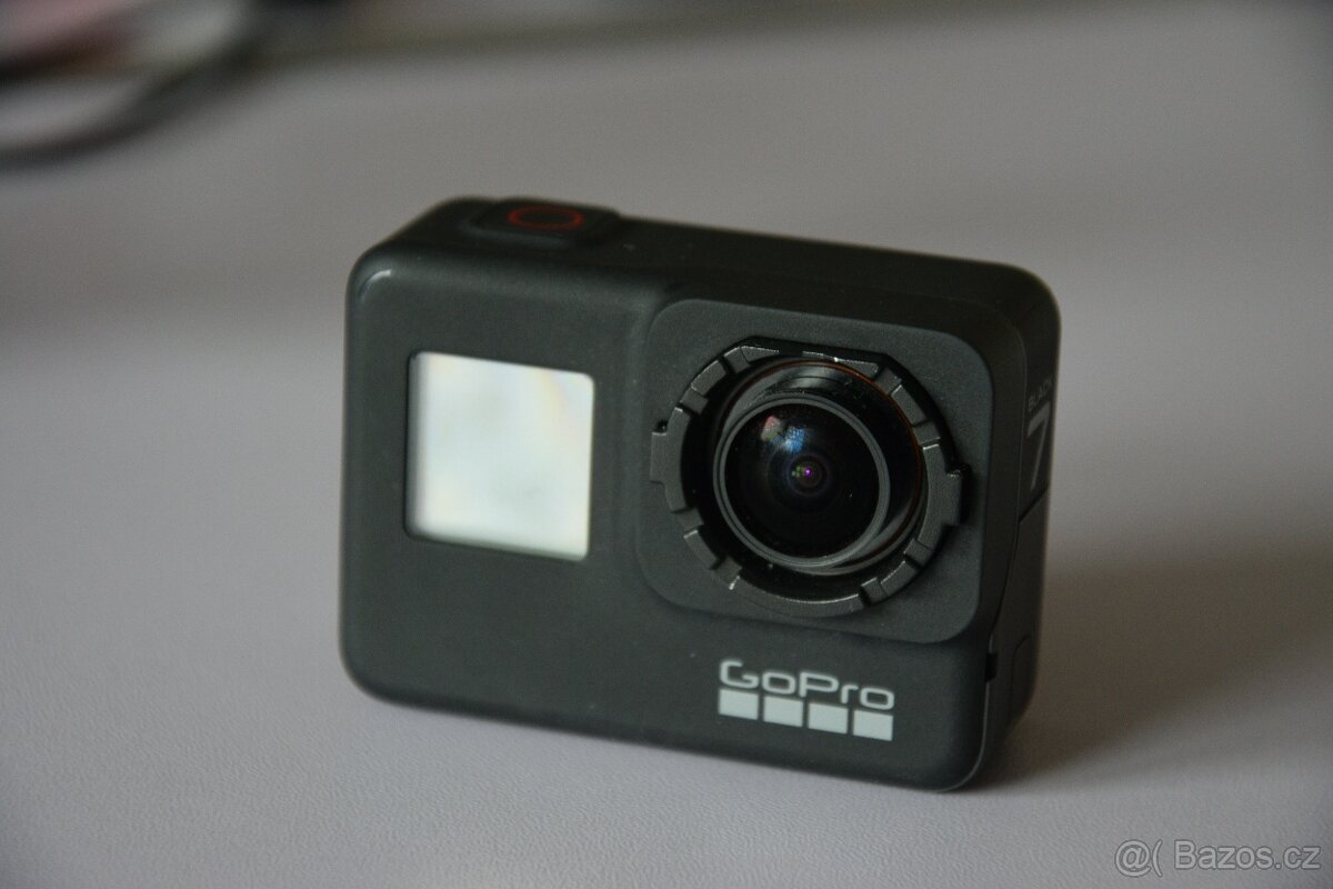 GoPro Hero 7 Black + příslušenství - 6