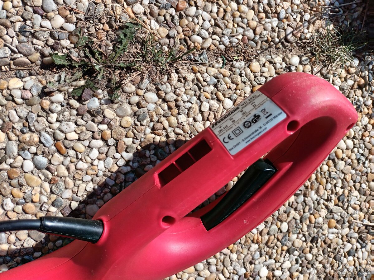 Elektrický vyžínač Hurricane HTI 2522 - 6
