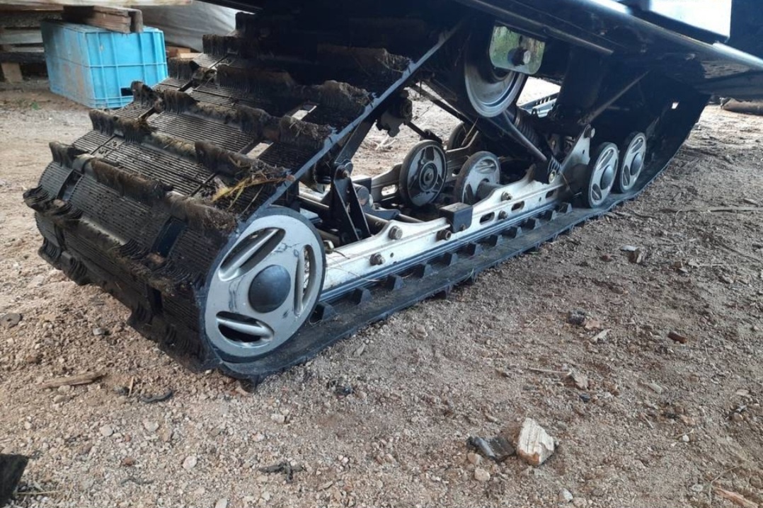 Díly pro sněžný skútr Ski Doo Grand Touring Rotax 700 - 6