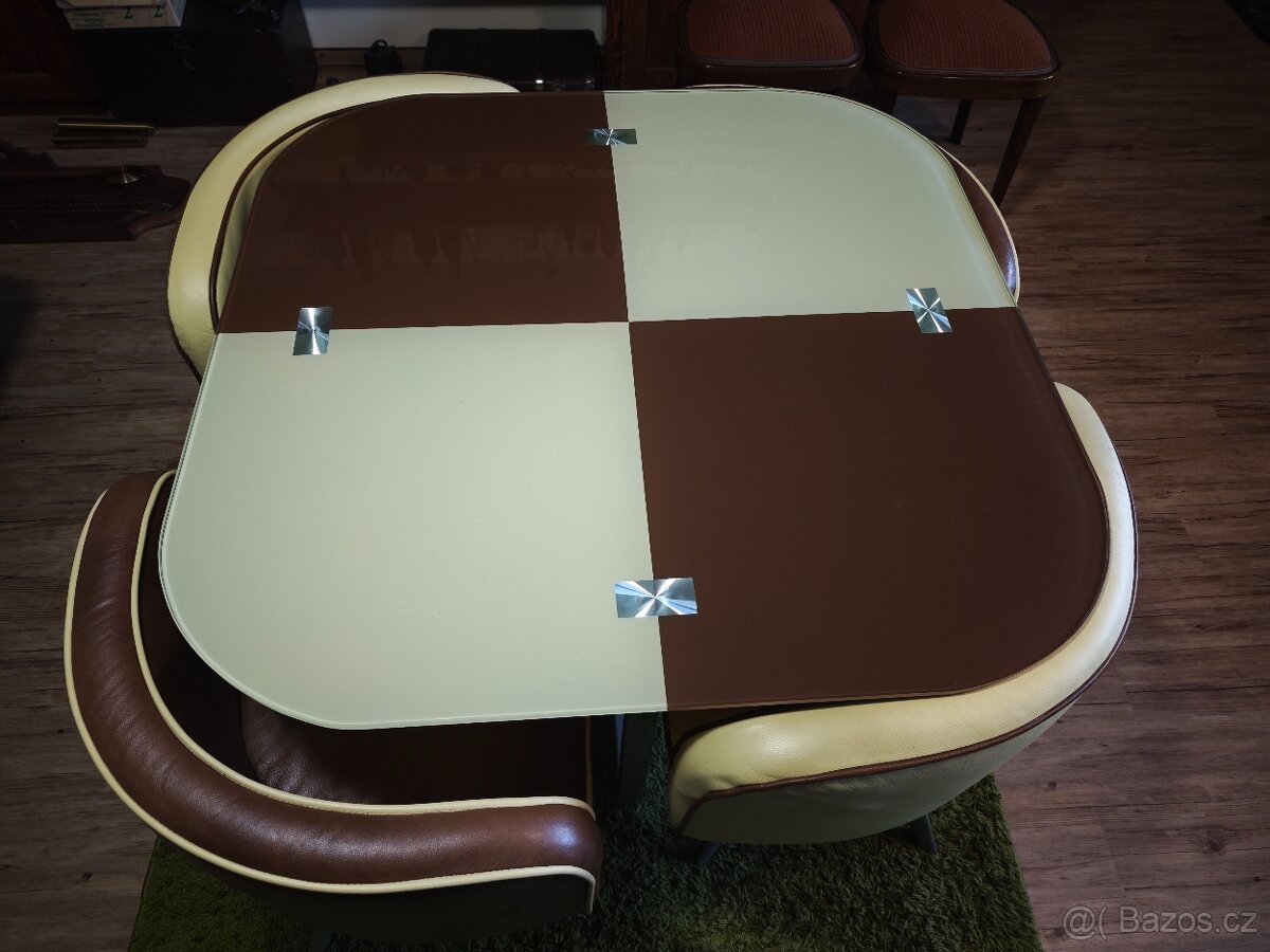 Prodám pěkný kávový retrostolek - 6