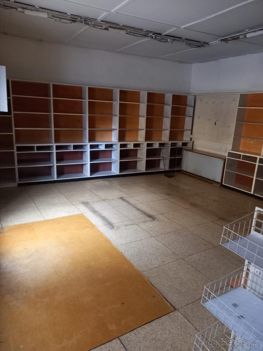 Pronájem domu v centru Bojkovic - 6