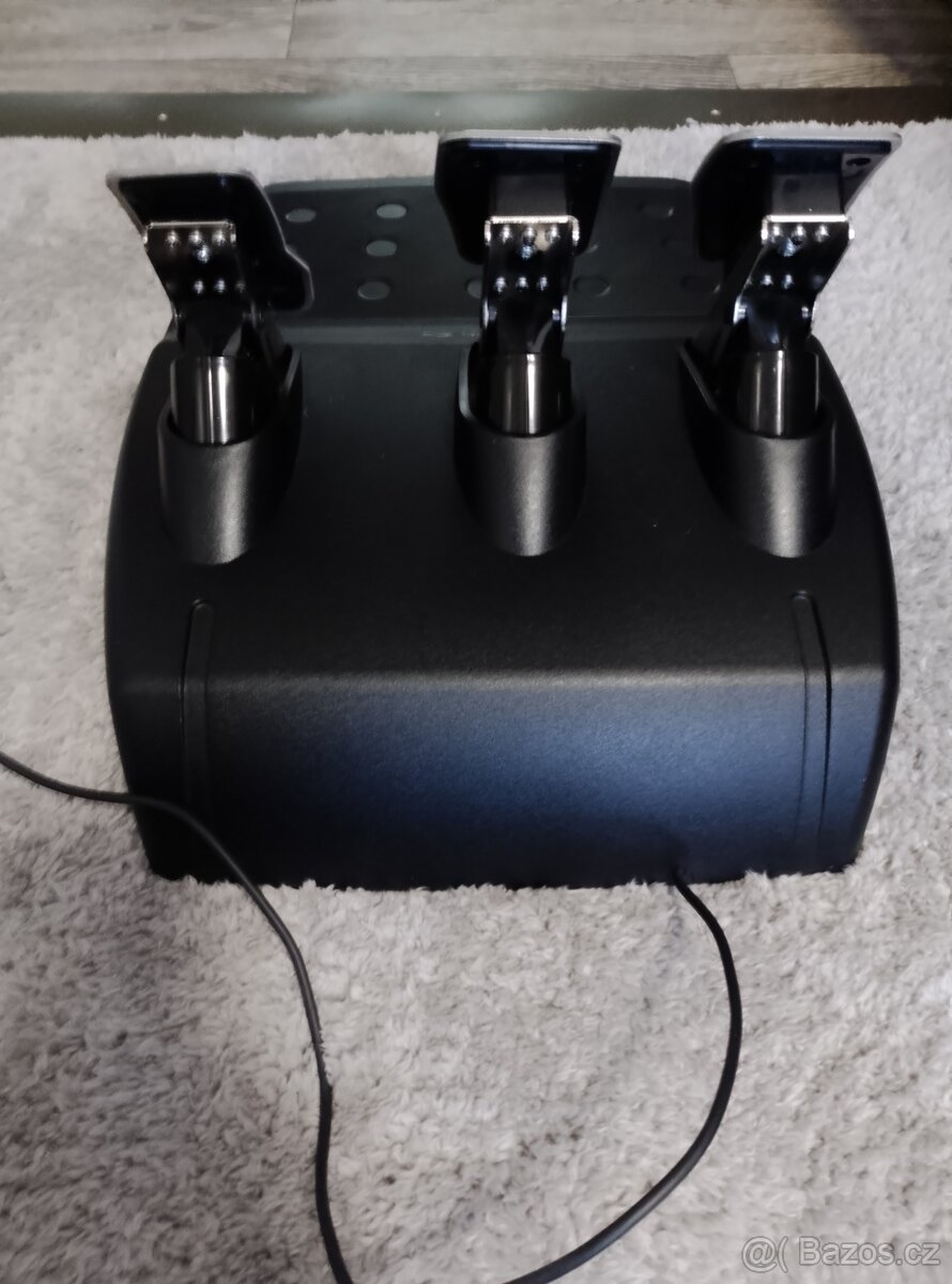 Logitech G29 Driving Force - 6