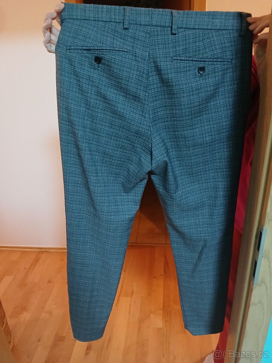 Prodám pánský oblek - 6