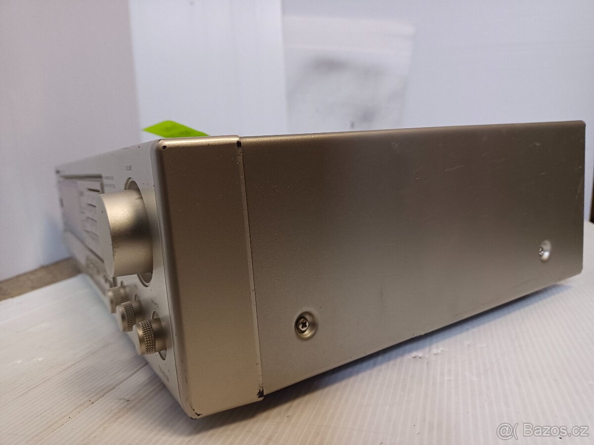 ONKYO TX-8210R rádio se zasilovačem - 6