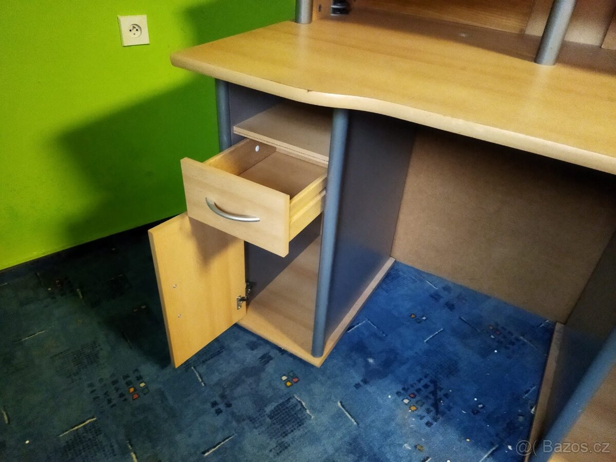 PC stůl - 6