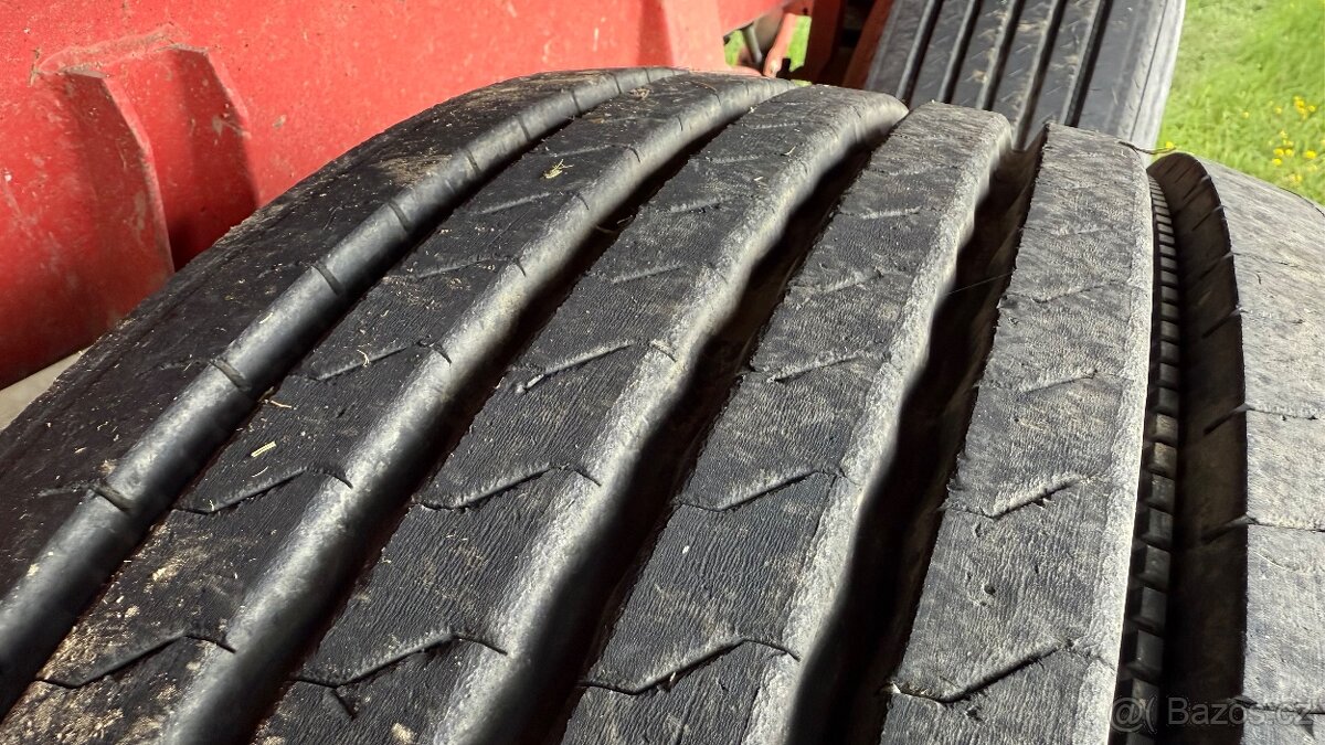 Traktorový návěs Pronar PT 512 - 6