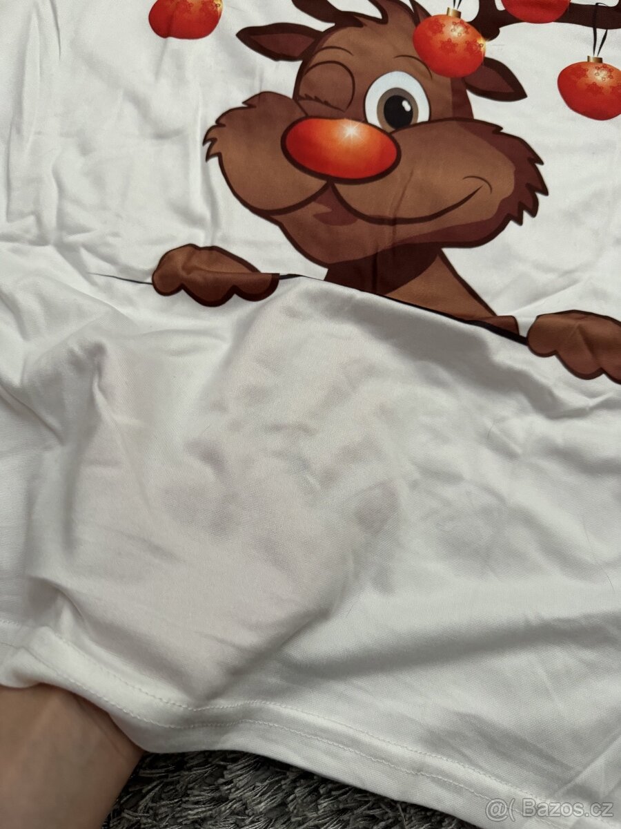 Nové tričko se sobem oversized - 6