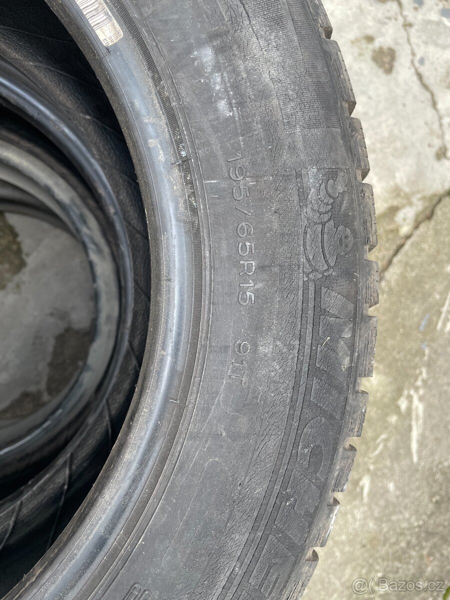 Zimní 195/65 R15 - 6