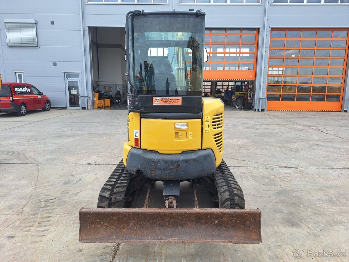 KOMATSU PC 35 MR - 3 - 6