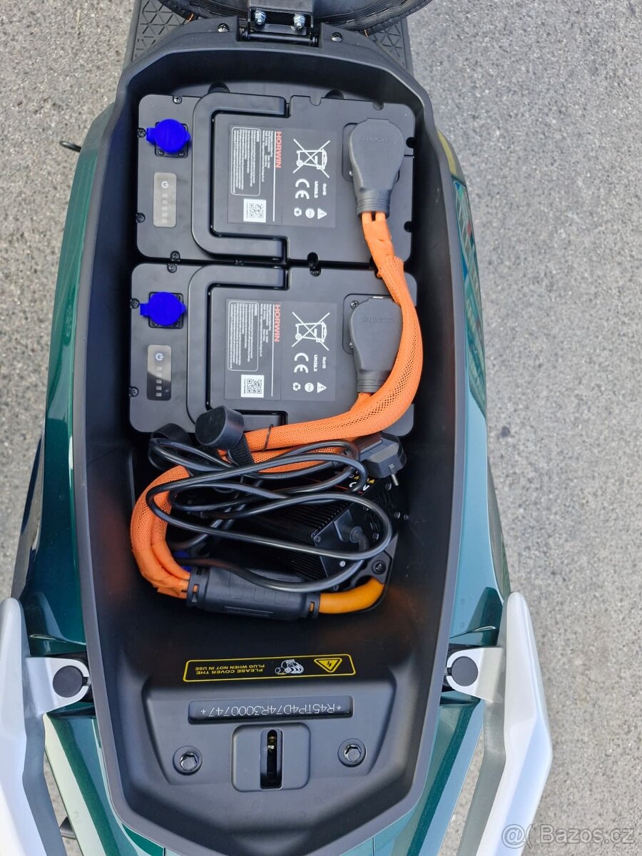 Horwin SK3 plus - předváděcí skútr - 6